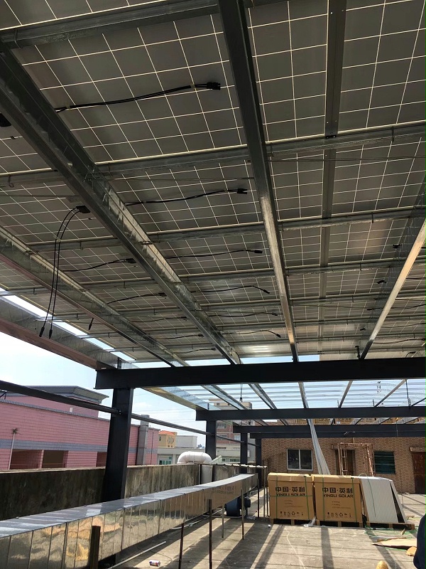 年瑞电子270.54KW光伏发电站组件铺设效果图